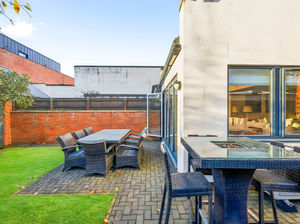 Photo 16- click for photo gallery